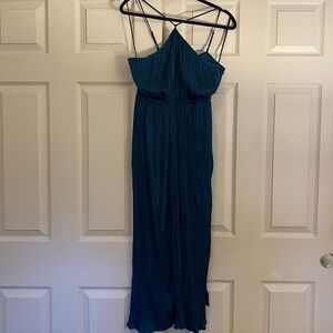 HALTER ELASTIC-WAIST JUMPSUIT